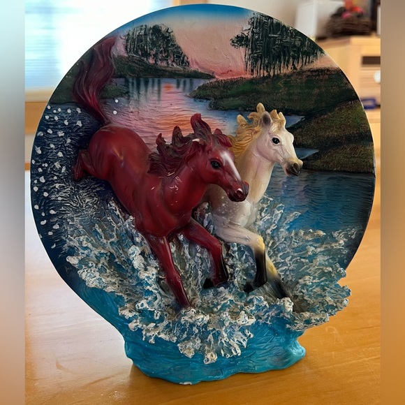 HORSE FIGURINE SCULPTURE vintage statue decor collectible resin plate stand / 3D - Picture 13 of 17